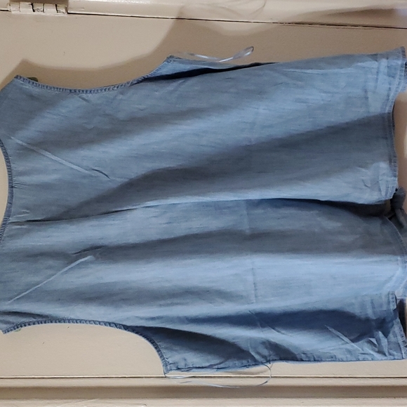 Style & Co Chambray top - Picture 3 of 3